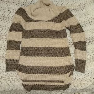 60. Rue 21 Sweater Large